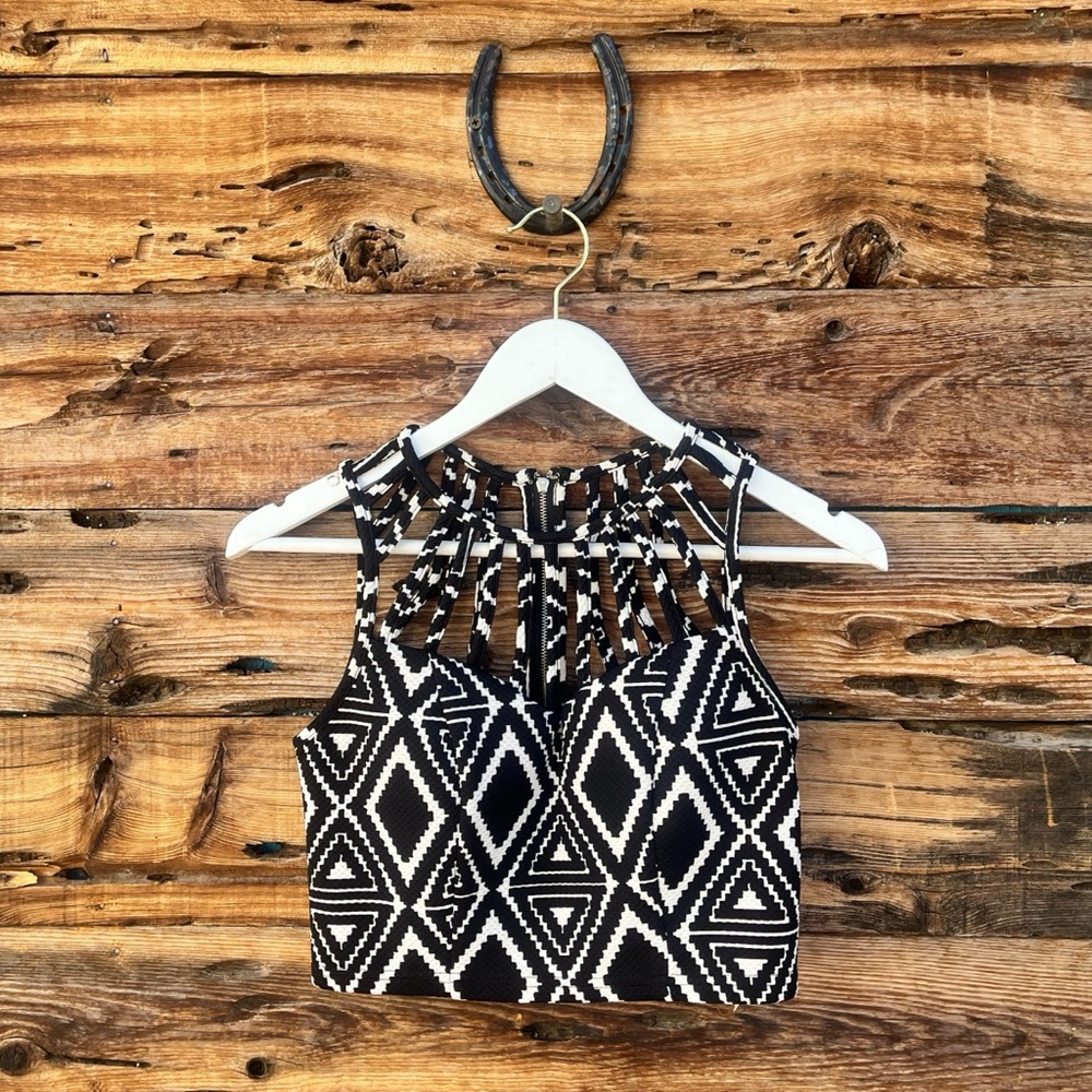 ALT. B | Tribal Aztec Cut Out Halter Sleeveless Crop Top M